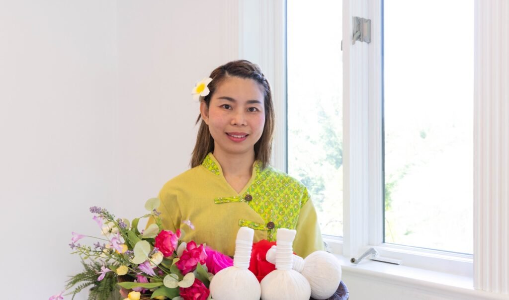 Renew Body skin exfoliation and revitalizing spa treatment in Potomac MD - Spa 65